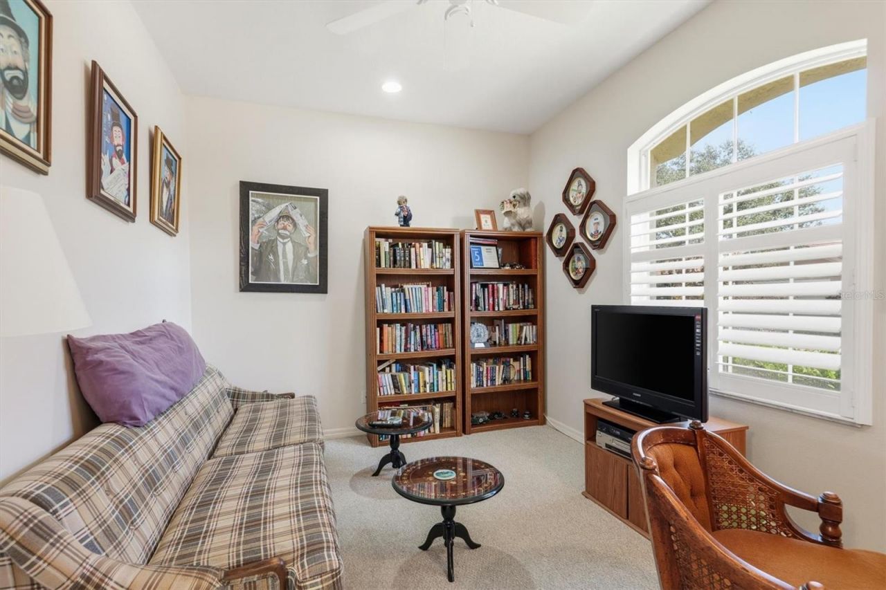 5608 Eastwind Drive, Sarasota, FL 34233 Photo