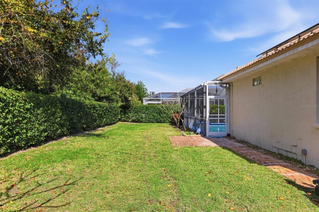 5608 Eastwind Drive, Sarasota, FL 34233 Photo