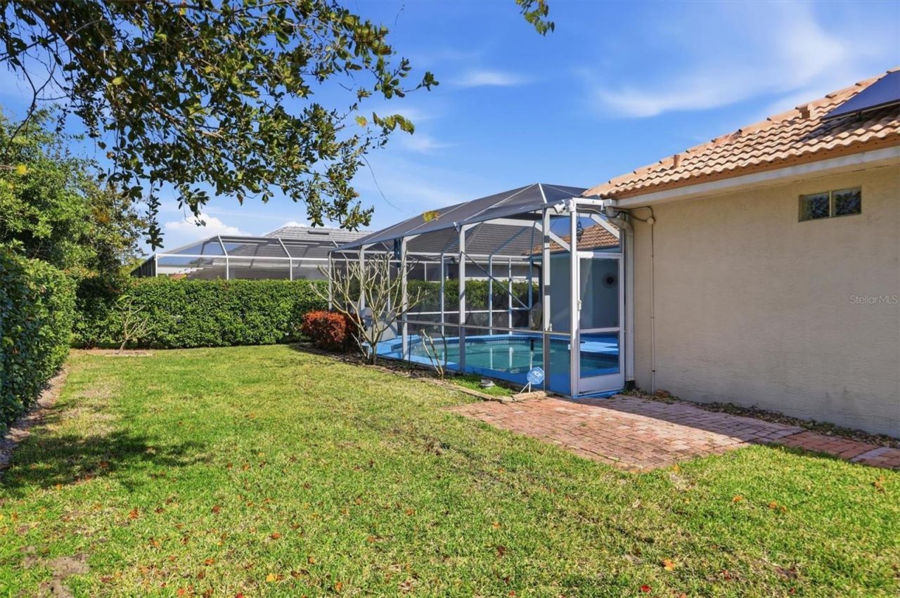 5608 Eastwind Drive, Sarasota, FL 34233 Photo