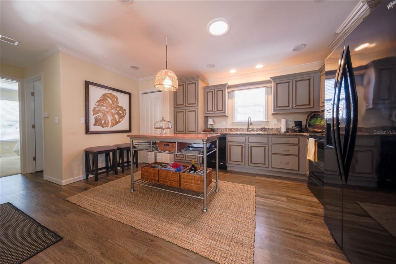 701 Aqui Esta Dr, Unit 96, Punta Gorda, FL 33950 Photo