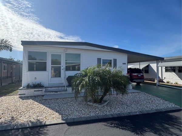 40 LAFITTE DRIVE, NOKOMIS, FL 34275