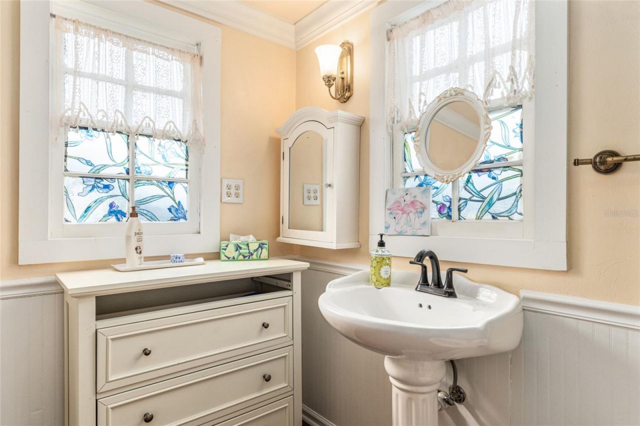 160 SE Saint Johns Street, Lake City, FL 32025 Photo