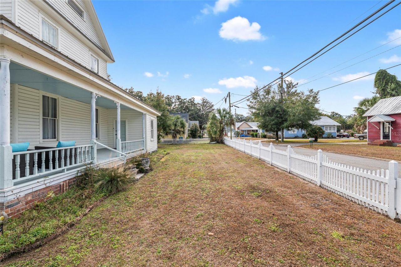 160 SE Saint Johns Street, Lake City, FL 32025 Photo