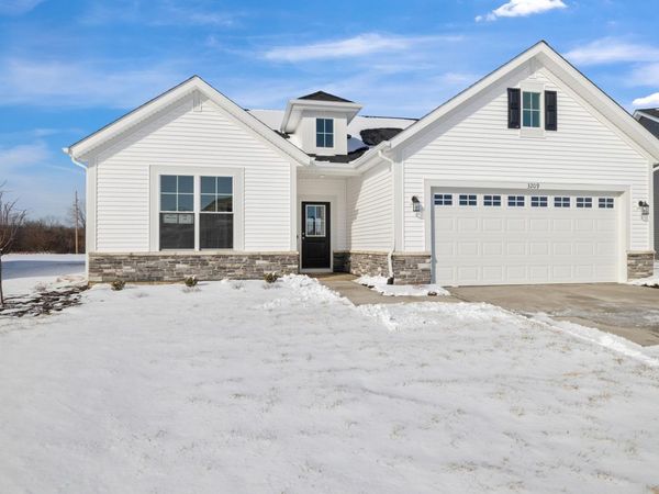 3209 Hilltop Road, Valparaiso, IN 46385