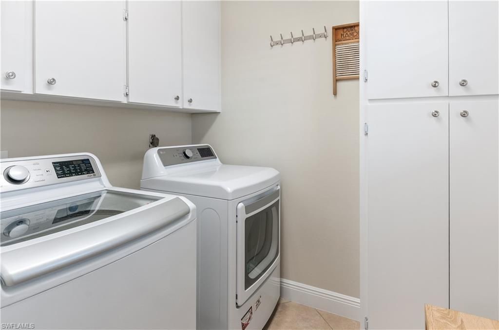 4001 SE 19th Pl, Unit 2, Cape Coral, FL 33904 Photo