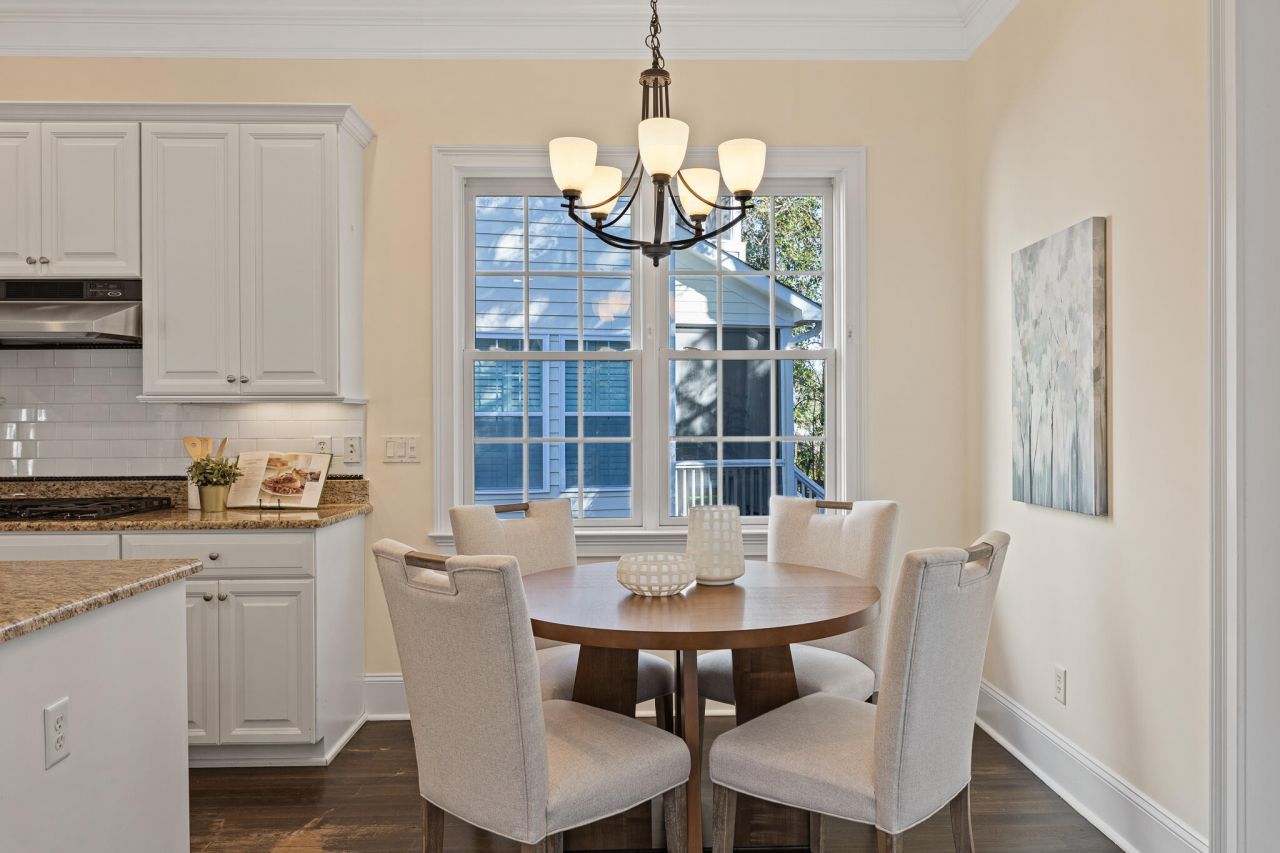 668 Cloudbreak Court Photo 10