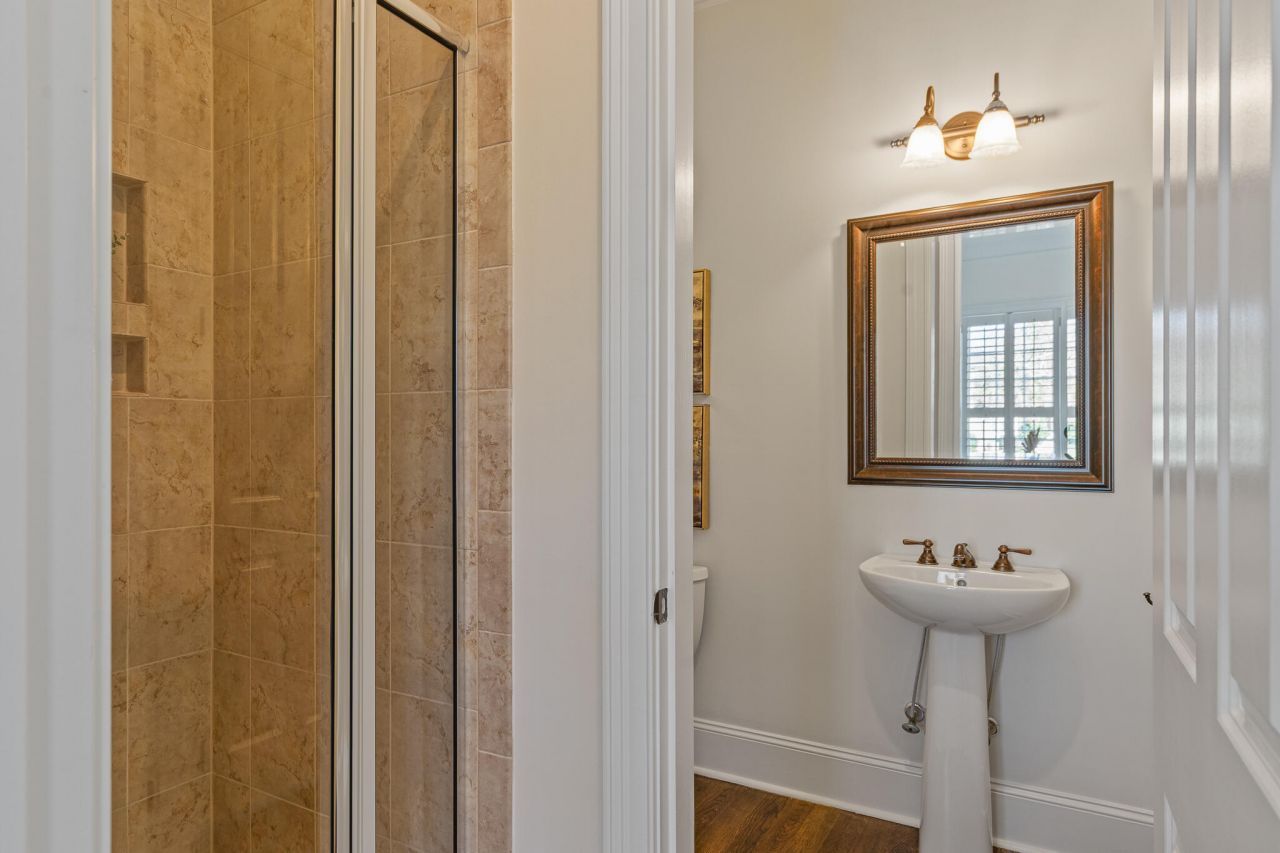 668 Cloudbreak Court Photo 23