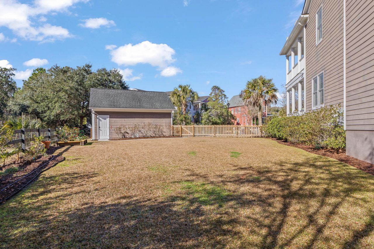 668 Cloudbreak Court Photo 37