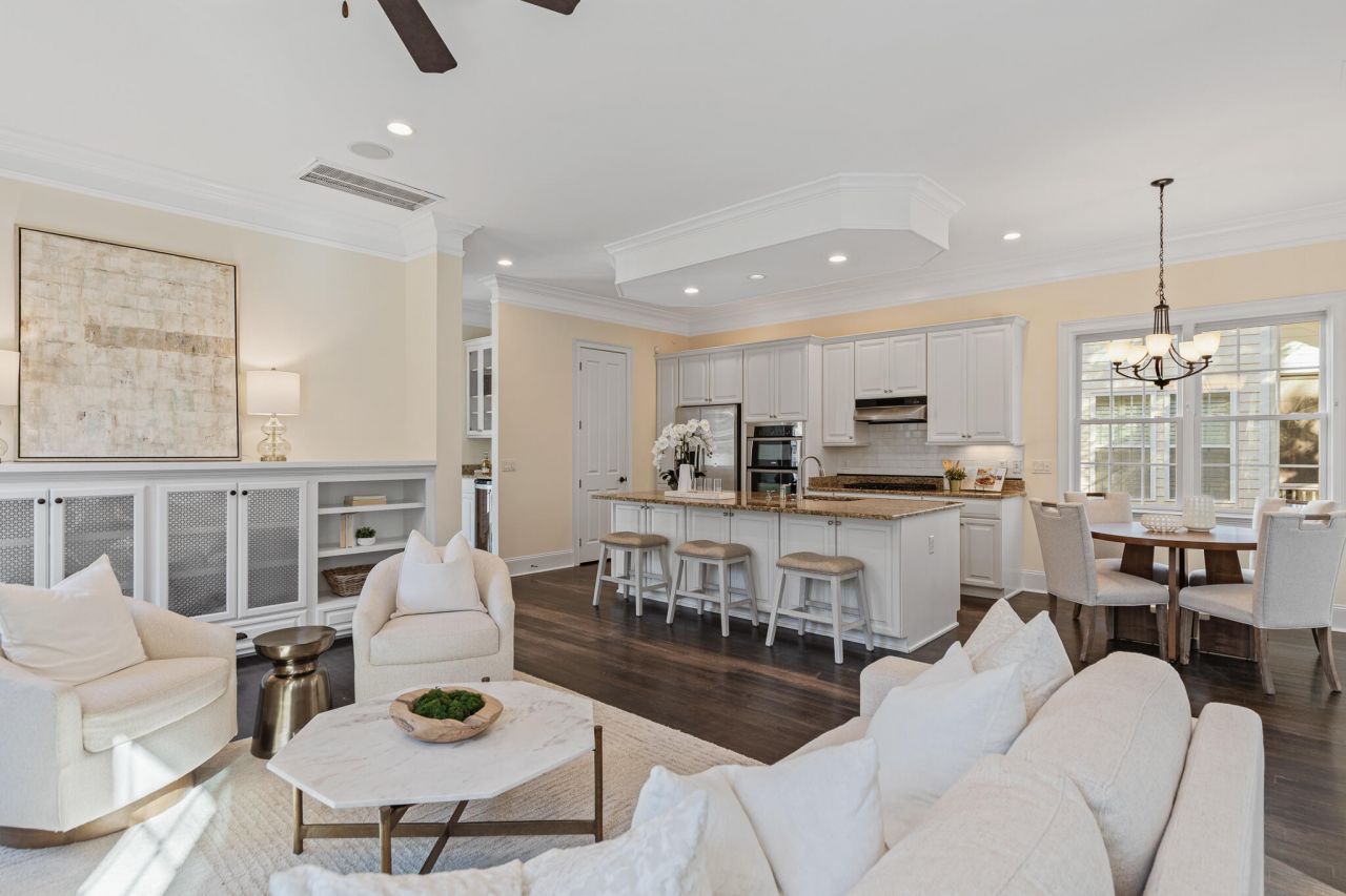 668 Cloudbreak Court Photo 7