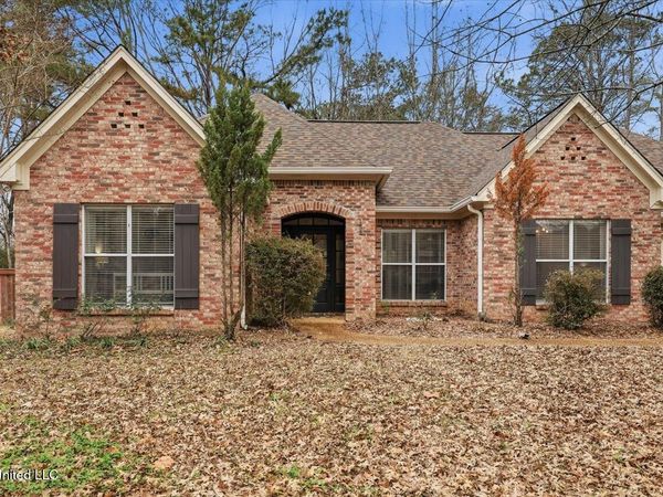 153 Baileys Ridge Circle, Clinton, MS 39056