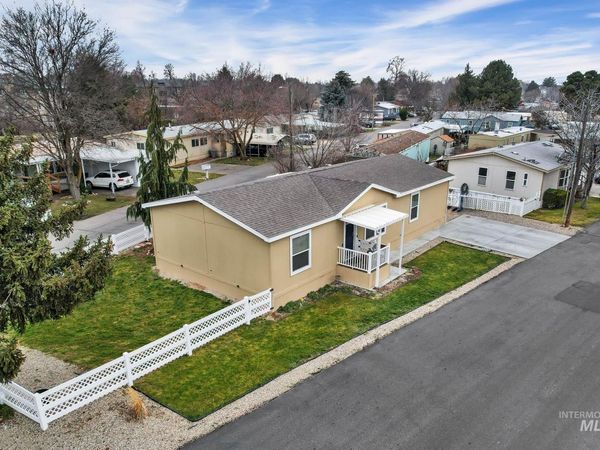8483 W Irving Ln, Boise, ID 83704