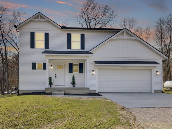 5272 Marvie Drive, Saranac, MI 48881