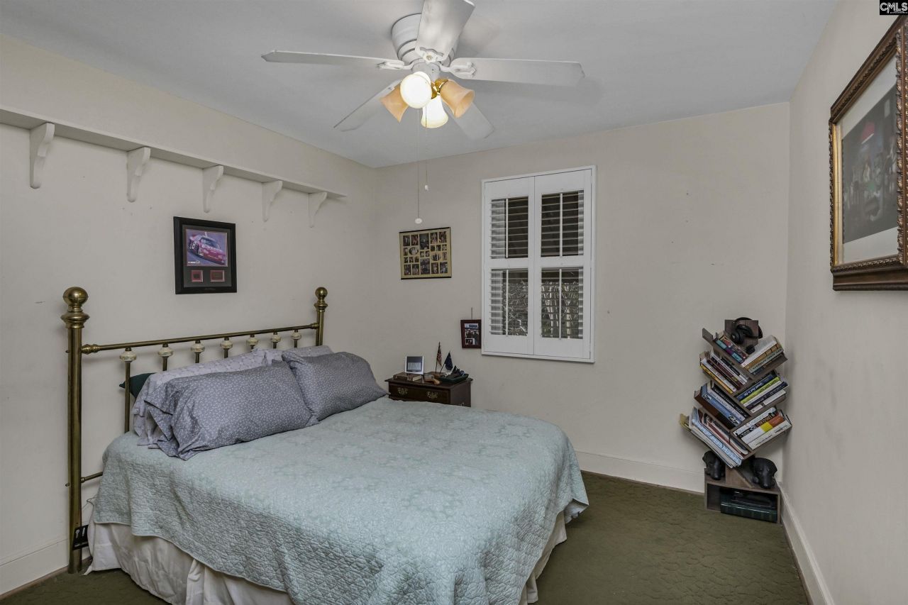 2 Vera Circle Photo 11