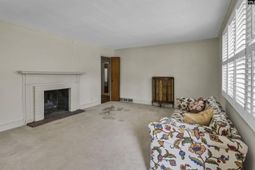 2 Vera Circle photo 4