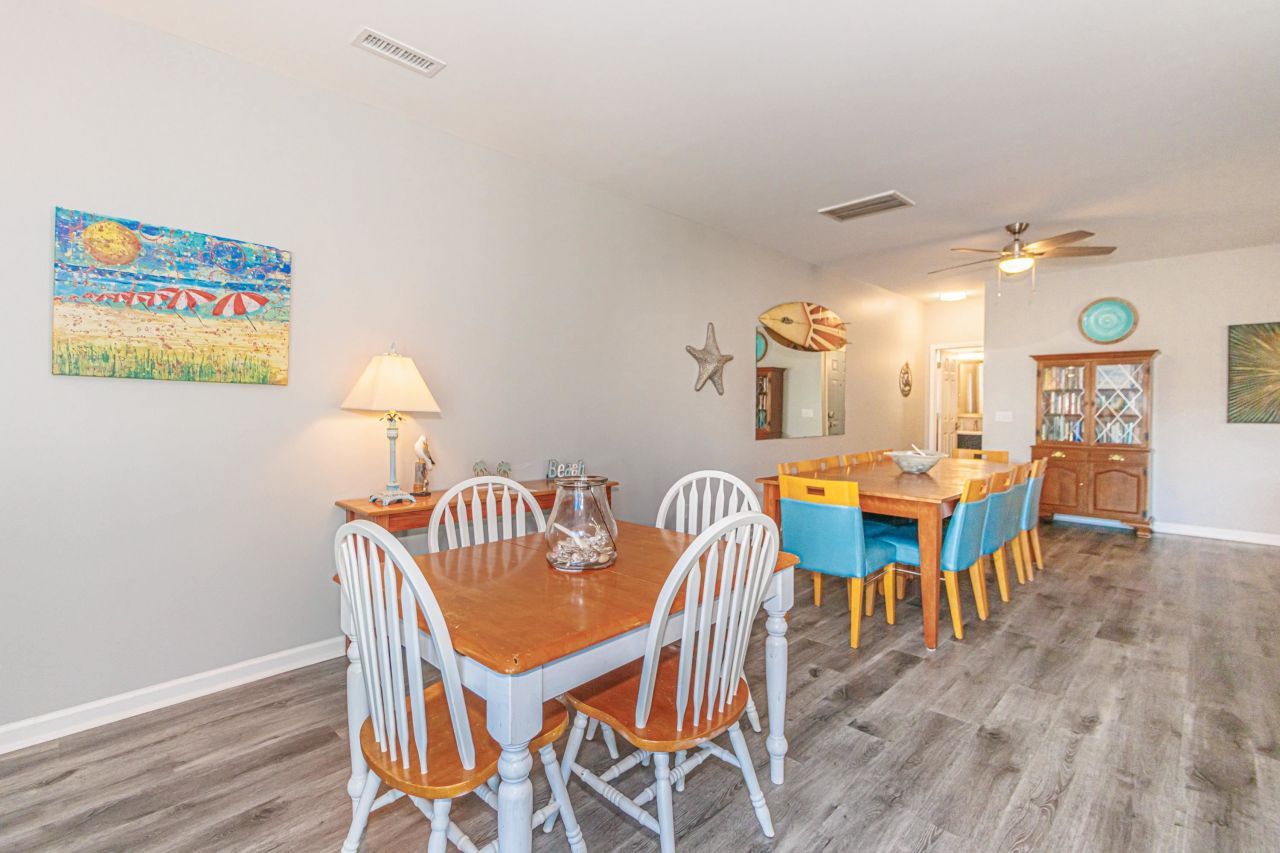 118b N Yaupon Dr. Photo 17