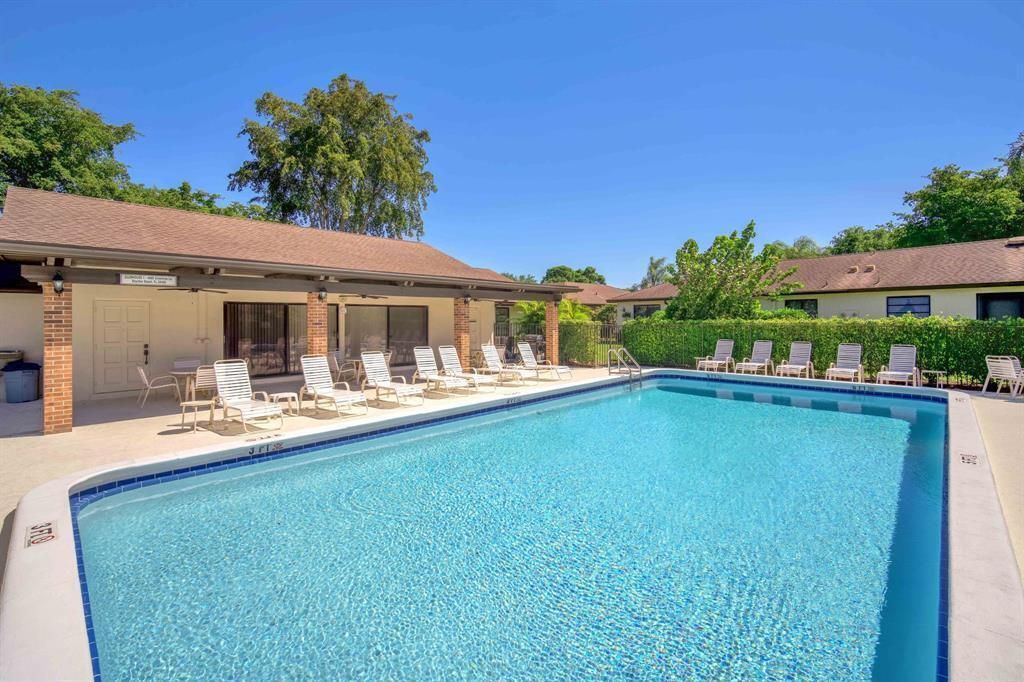 4948 Equestrian Circle, Unit B, Boynton Beach, FL 33436 Photo