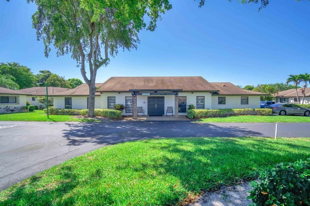 4948 Equestrian Circle, Unit B, Boynton Beach, FL 33436 Photo
