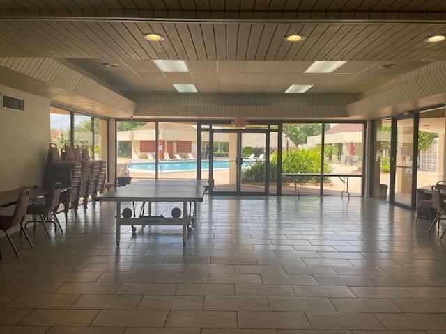 2700 W Sunrise Lakes Drive, Unit 209, Sunrise, FL 33322 Photo