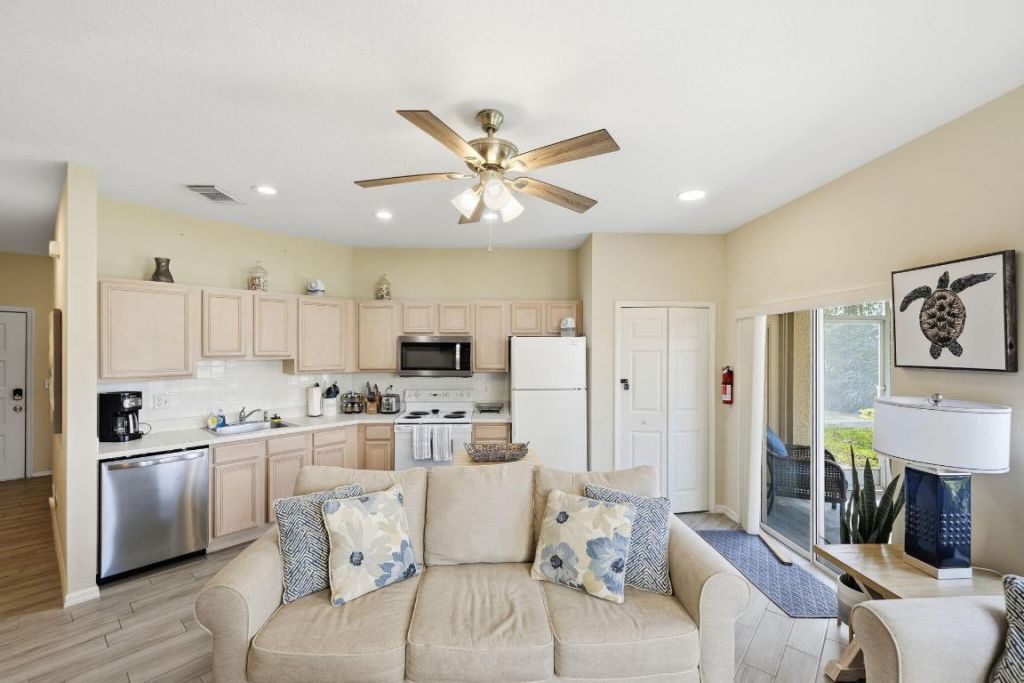 9970 Perfect Drive, Unit 3, Port Saint Lucie, FL 34986 Photo