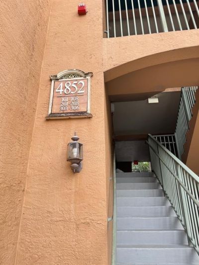 4852 N State Road 7, Unit 204, Coconut Creek, FL 33073 Photo