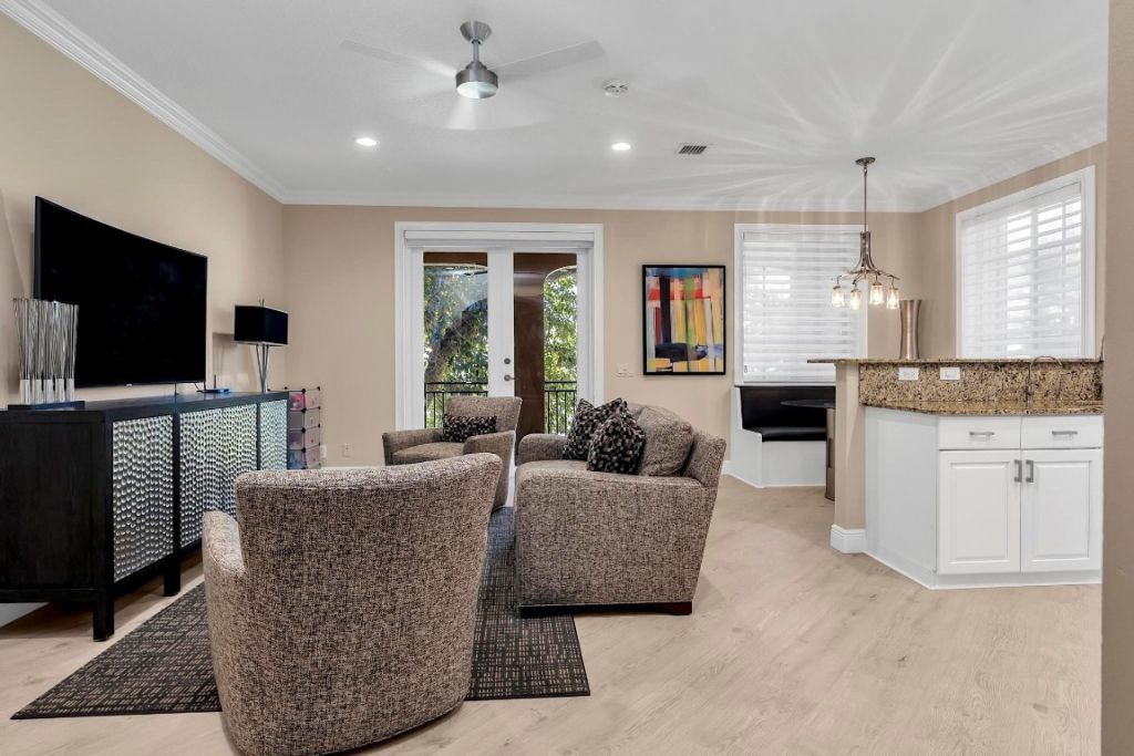 2857 Kinsington Cir, Unit 17-4, Weston, FL 33332 Photo