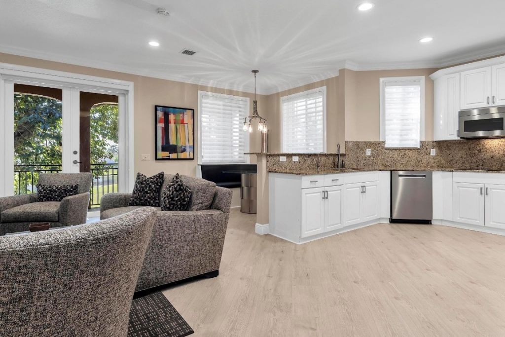 2857 Kinsington Cir, Unit 17-4, Weston, FL 33332 Photo