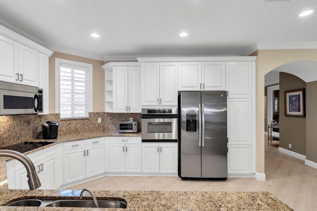 2857 Kinsington Cir, Unit 17-4, Weston, FL 33332 Photo