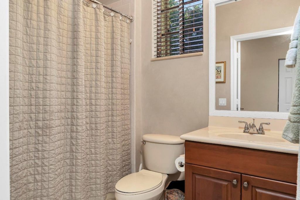 2857 Kinsington Cir, Unit 17-4, Weston, FL 33332 Photo