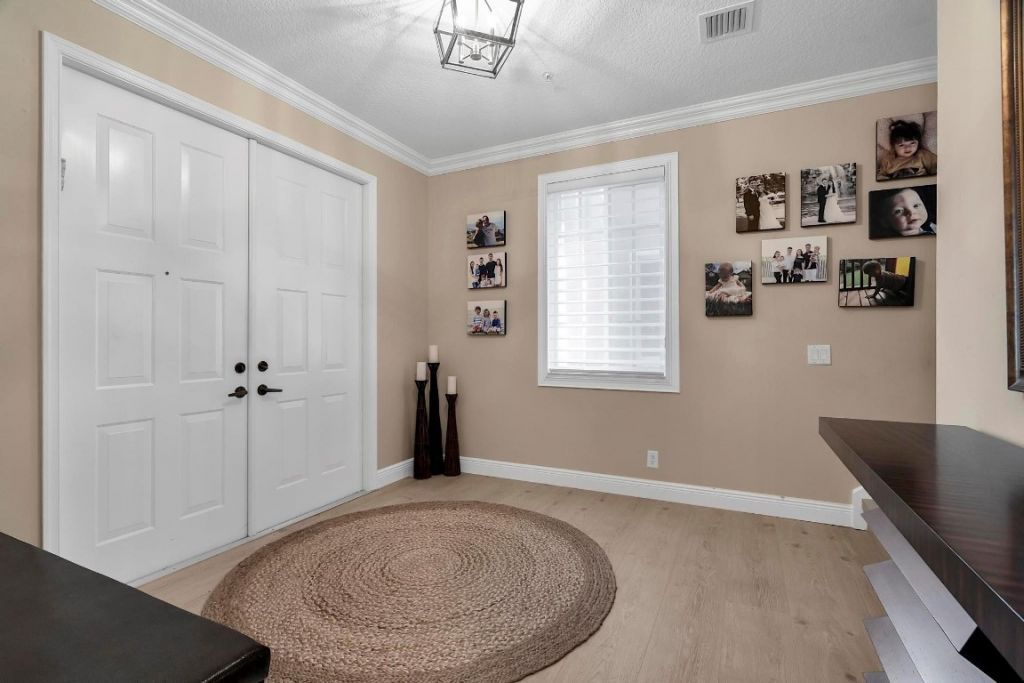 2857 Kinsington Cir, Unit 17-4, Weston, FL 33332 Photo