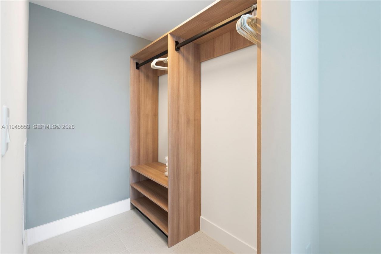 159 NE 6th St , Unit 2415, Miami, FL 33132 Photo