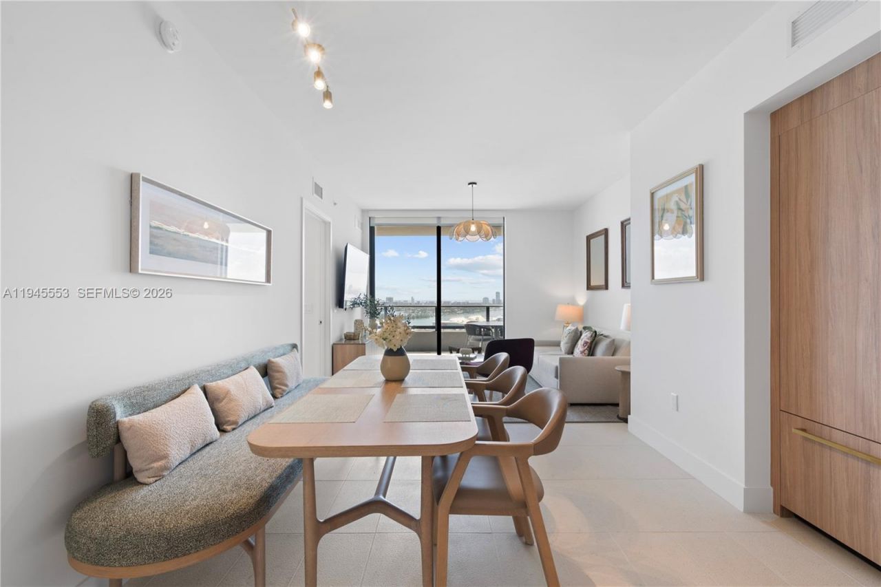 159 NE 6th St , Unit 2415, Miami, FL 33132 Photo