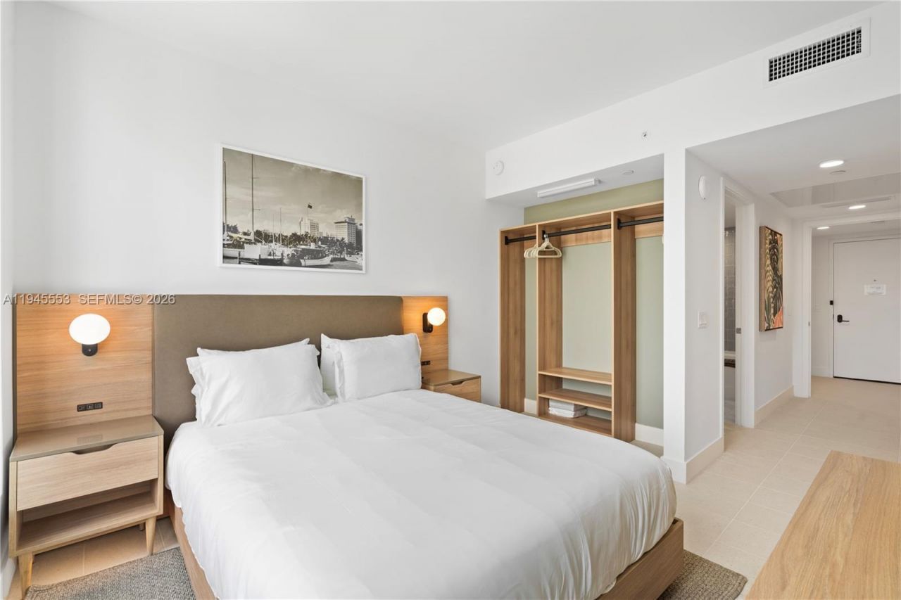 159 NE 6th St , Unit 2415, Miami, FL 33132 Photo