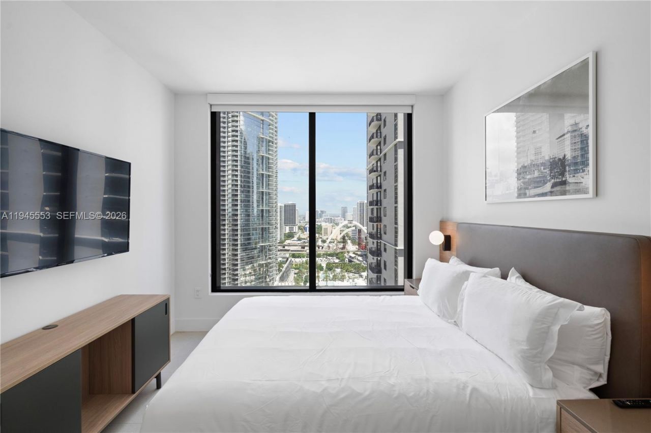 159 NE 6th St , Unit 2415, Miami, FL 33132 Photo