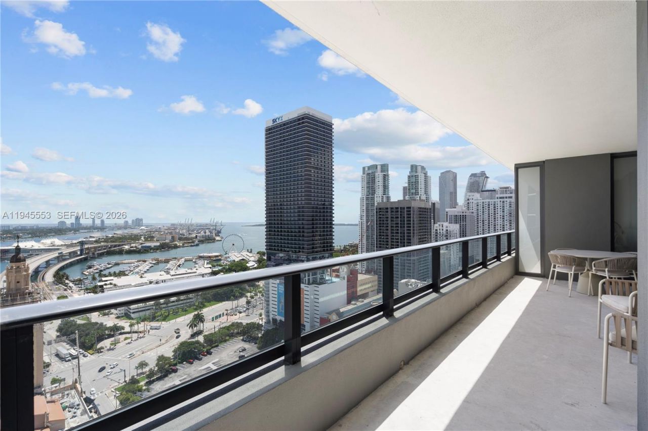 159 NE 6th St , Unit 2415, Miami, FL 33132 Photo