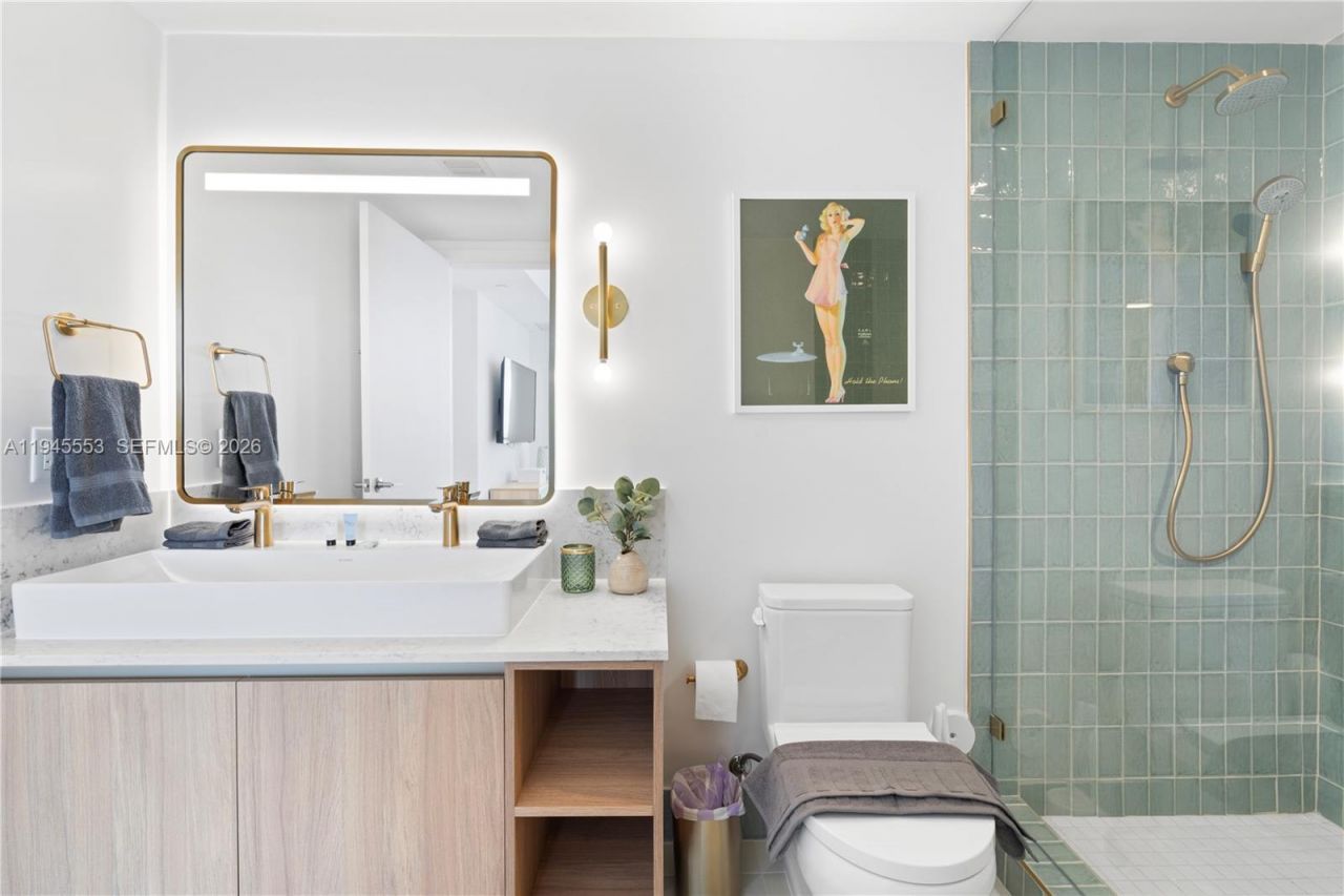 159 NE 6th St , Unit 2415, Miami, FL 33132 Photo