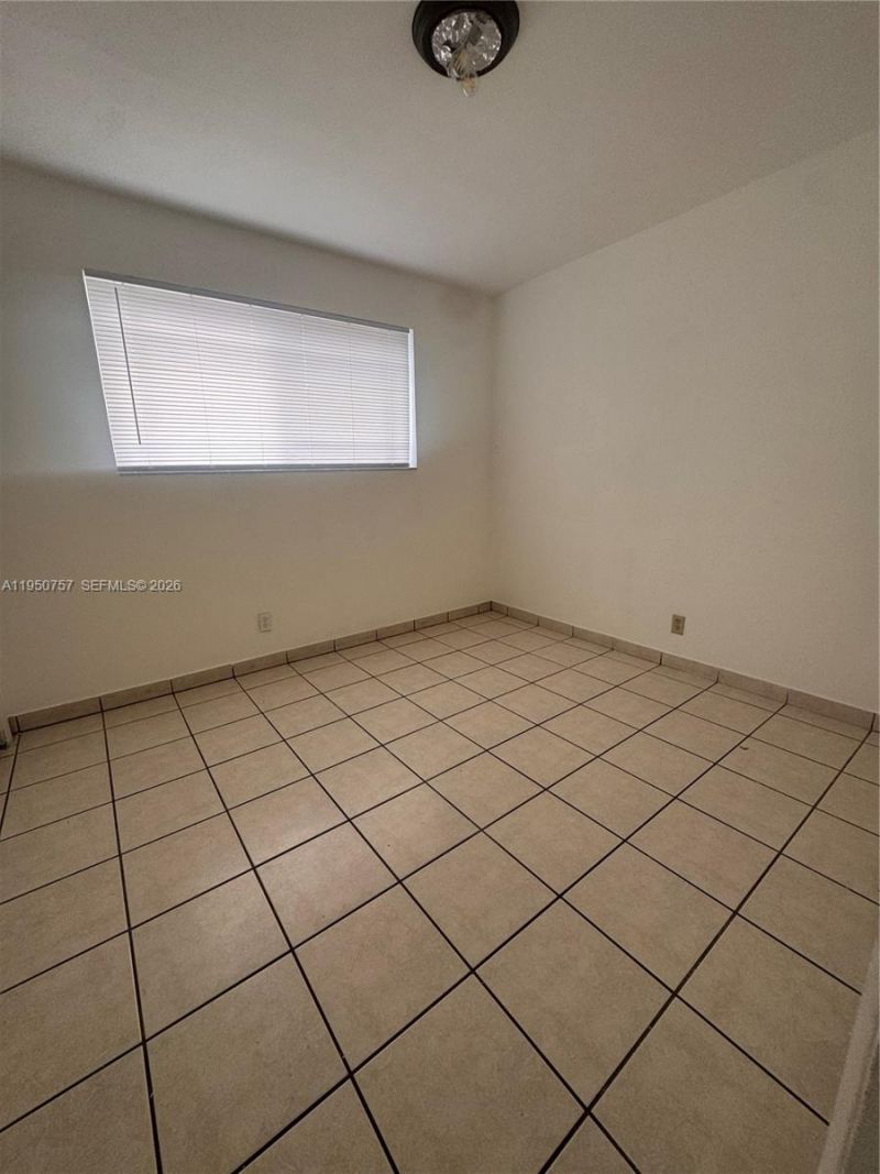 365 W 13th St, Hialeah, FL 33010 Photo