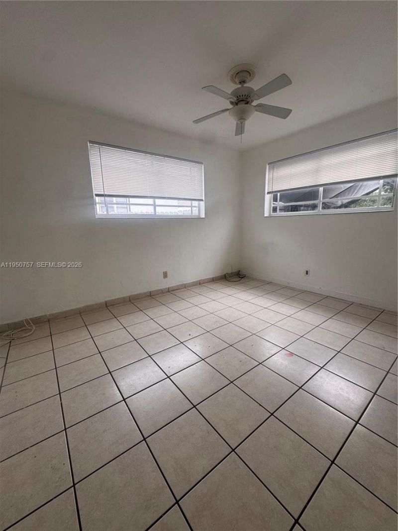 365 W 13th St, Hialeah, FL 33010 Photo