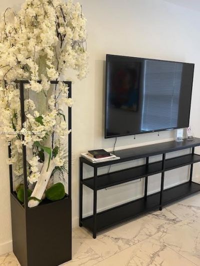 270 NW 41st St , Miami, FL 33127 Photo