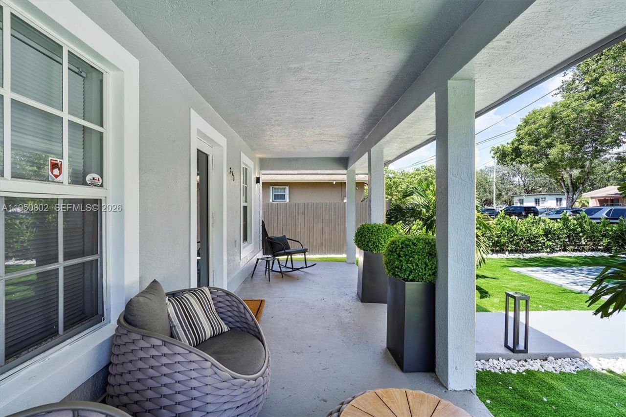 270 NW 41st St , Miami, FL 33127 Photo