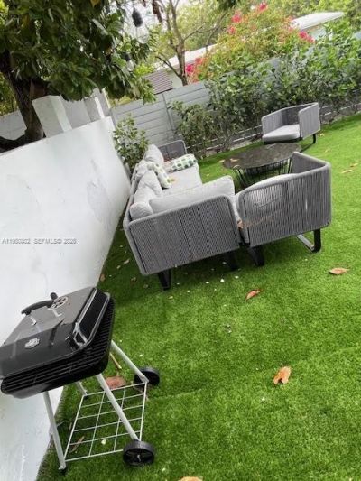 270 NW 41st St , Miami, FL 33127 Photo