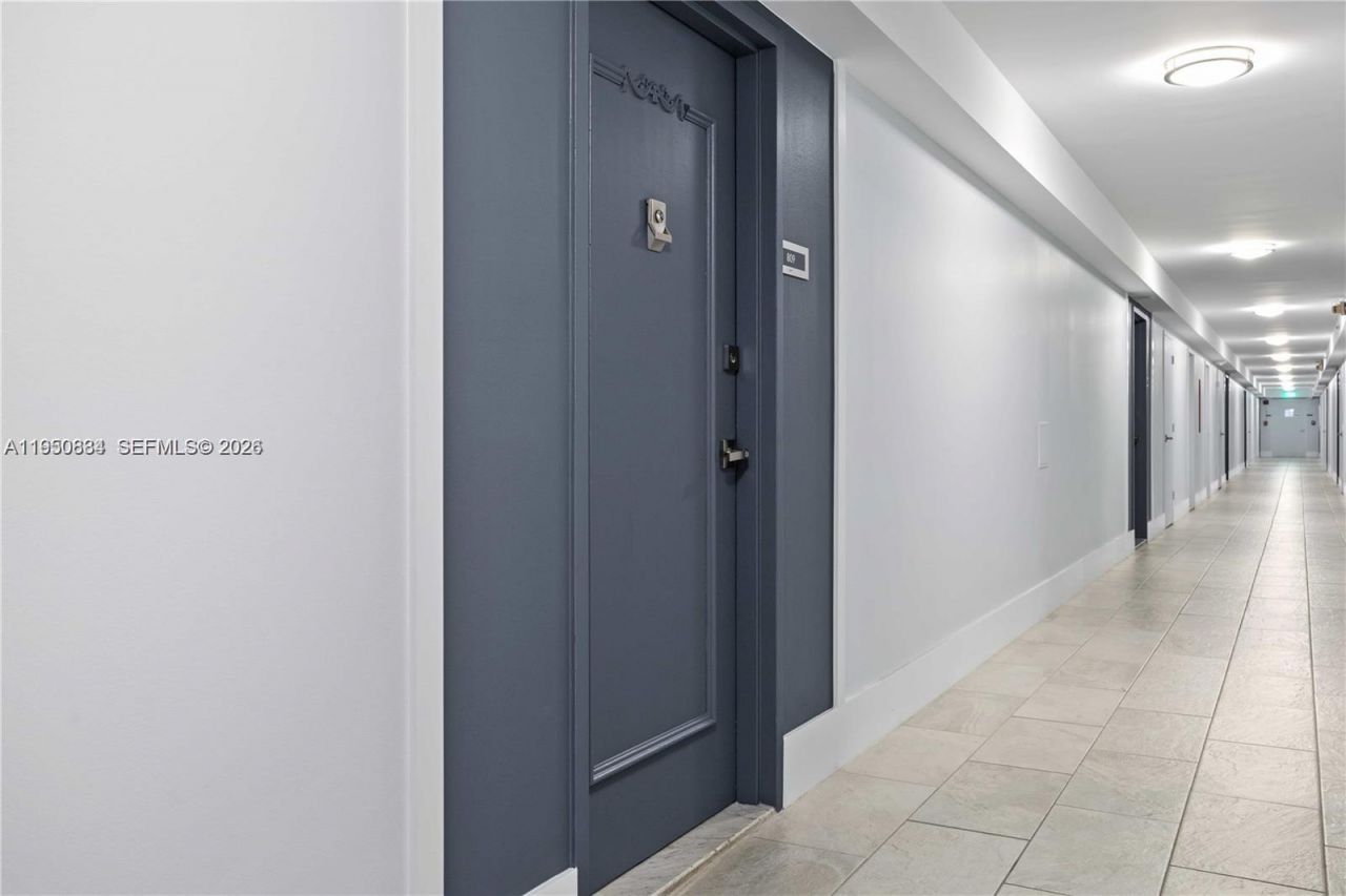 6039 Collins Ave , Unit 809, Miami Beach, FL 33140 Photo