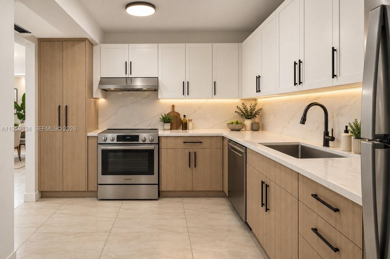 6039 Collins Ave, Unit 809, Miami Beach, FL 33140 Photo
