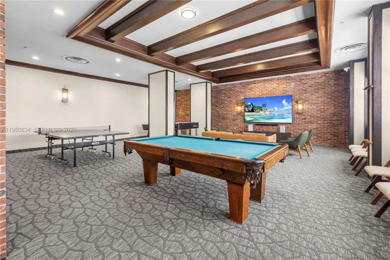 6039 Collins Ave, Unit 809, Miami Beach, FL 33140 Photo