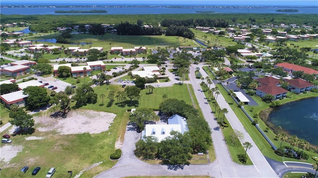 148 Vista Royale Square, Vero Beach, FL 32962 Photo