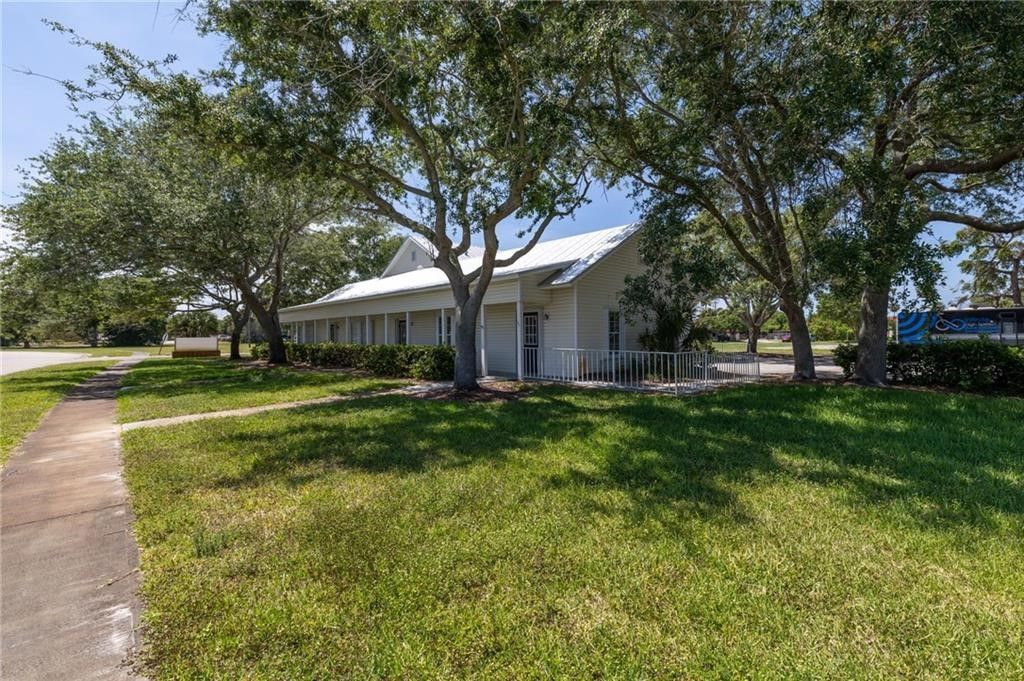148 Vista Royale Square, Vero Beach, FL 32962 Photo