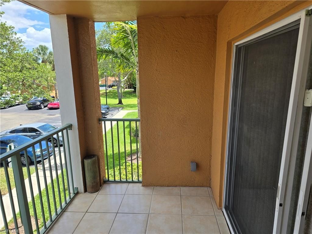 1210 Wildwood Lakes Blvd, Unit 203, Naples, FL 34104 Photo
