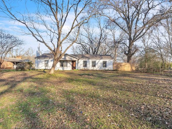 200 N TVA Rd N, West Point, MS 39773