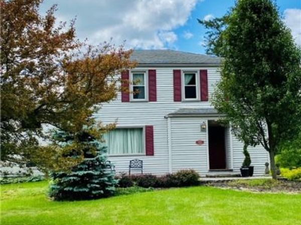 3905 Dobbins Road, Poland, OH 44514