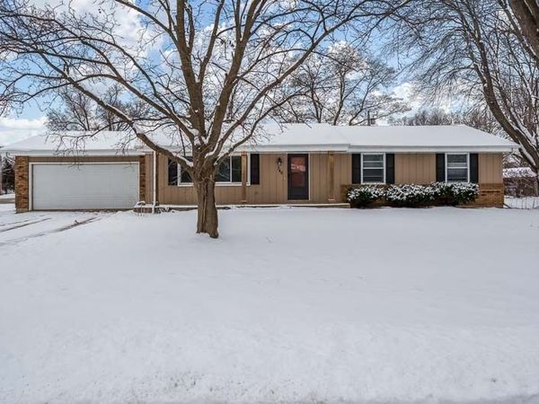346 Whittemore Drive, South Beloit, IL 61080