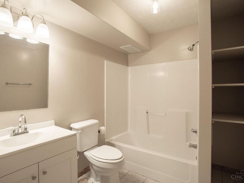 20 Douglas Circle, Georgetown, OH 45121 Photo 16